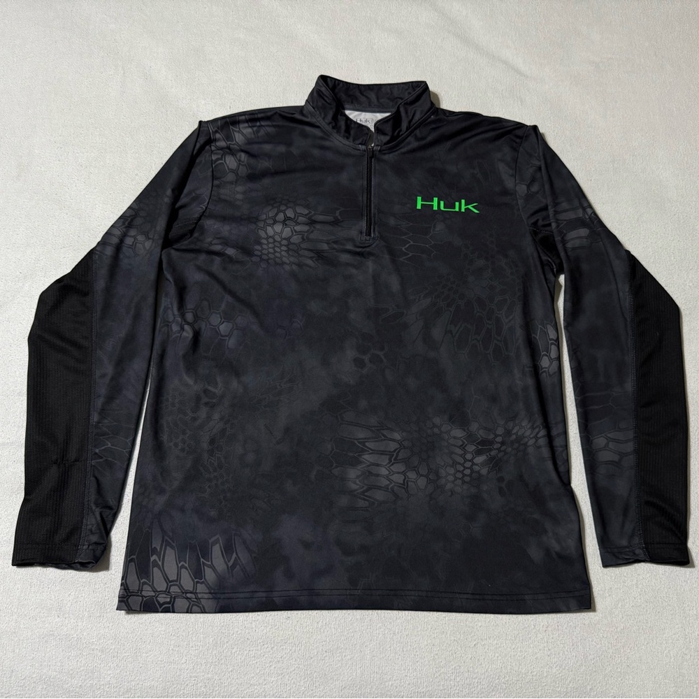 HUK Fishing Mens Medium Kryptek Typhon 1/4 Zip‎ Shirt *Read Description